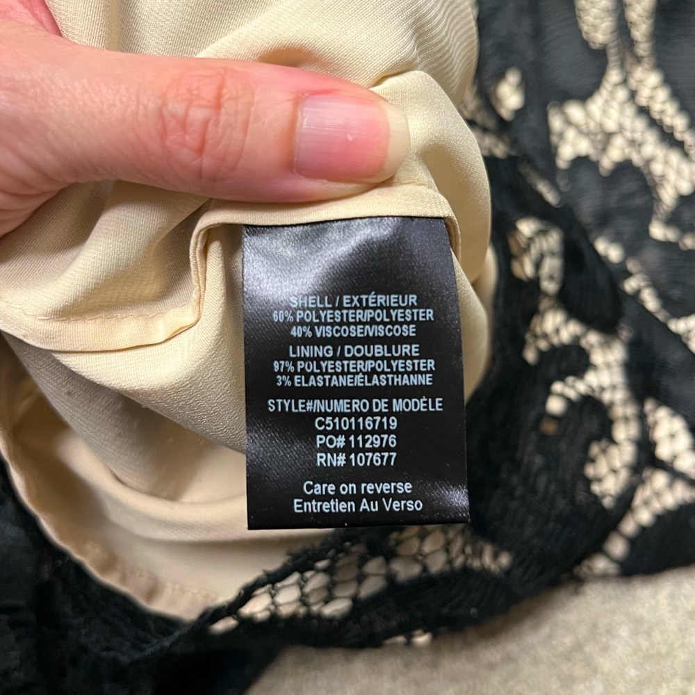 Alice + Olivia Lace Pattern Wide Leg Pants - Picture 8 of 15